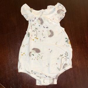 Loulou Lollipop hedgehog Baby Romper